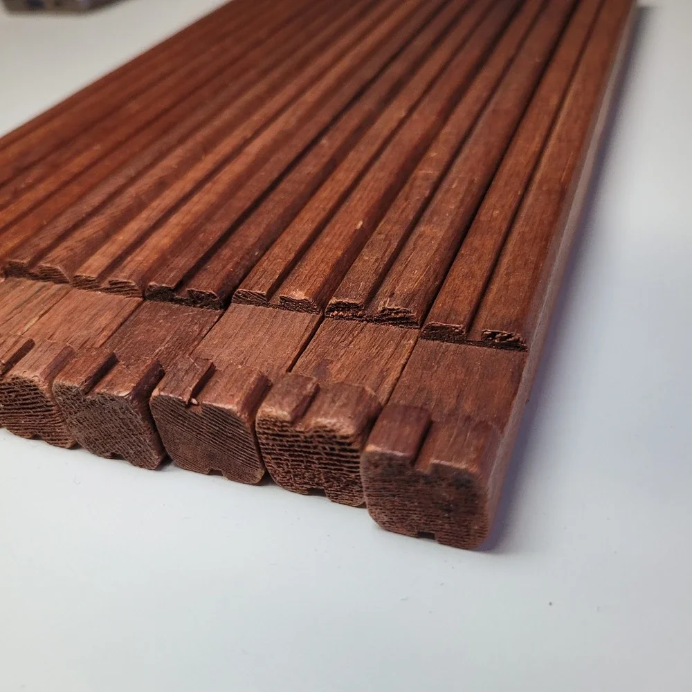Vintage Square Wooden Building Logs 10.5 Inch Notch and Groove Red Brown‎ 10pc